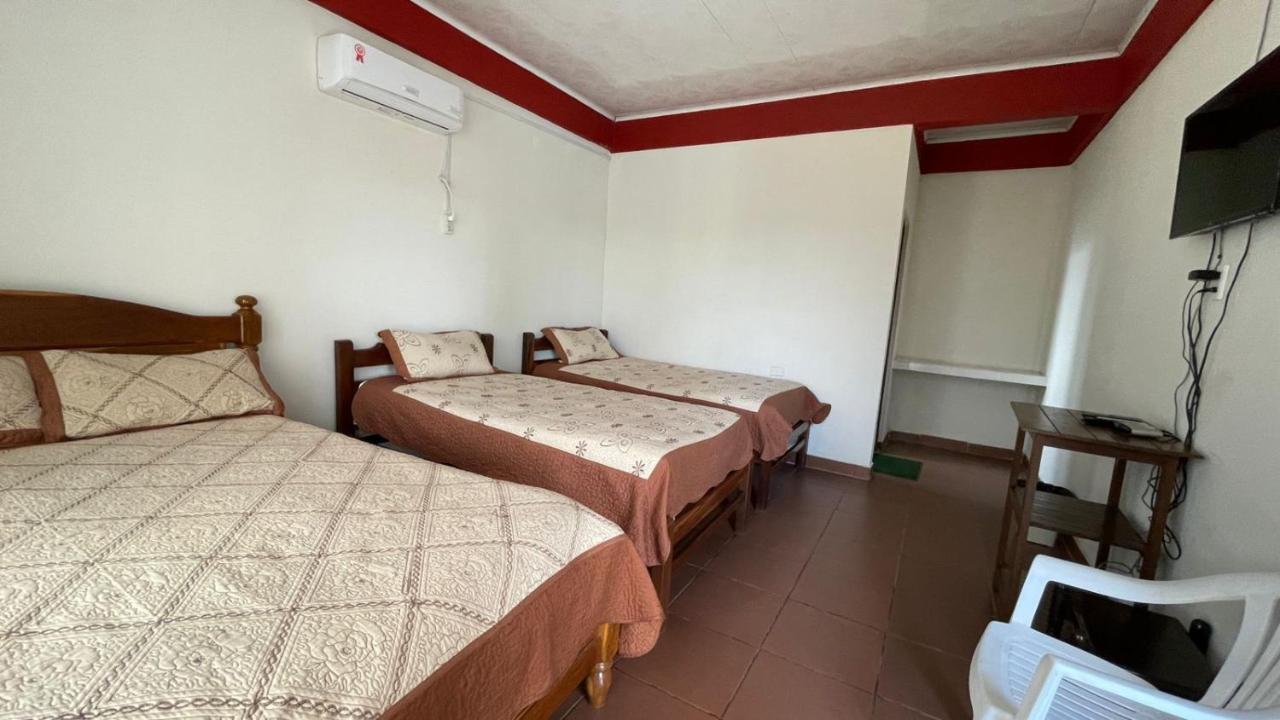 Hotel Puerto Selva Villa Tunari Zewnętrze zdjęcie