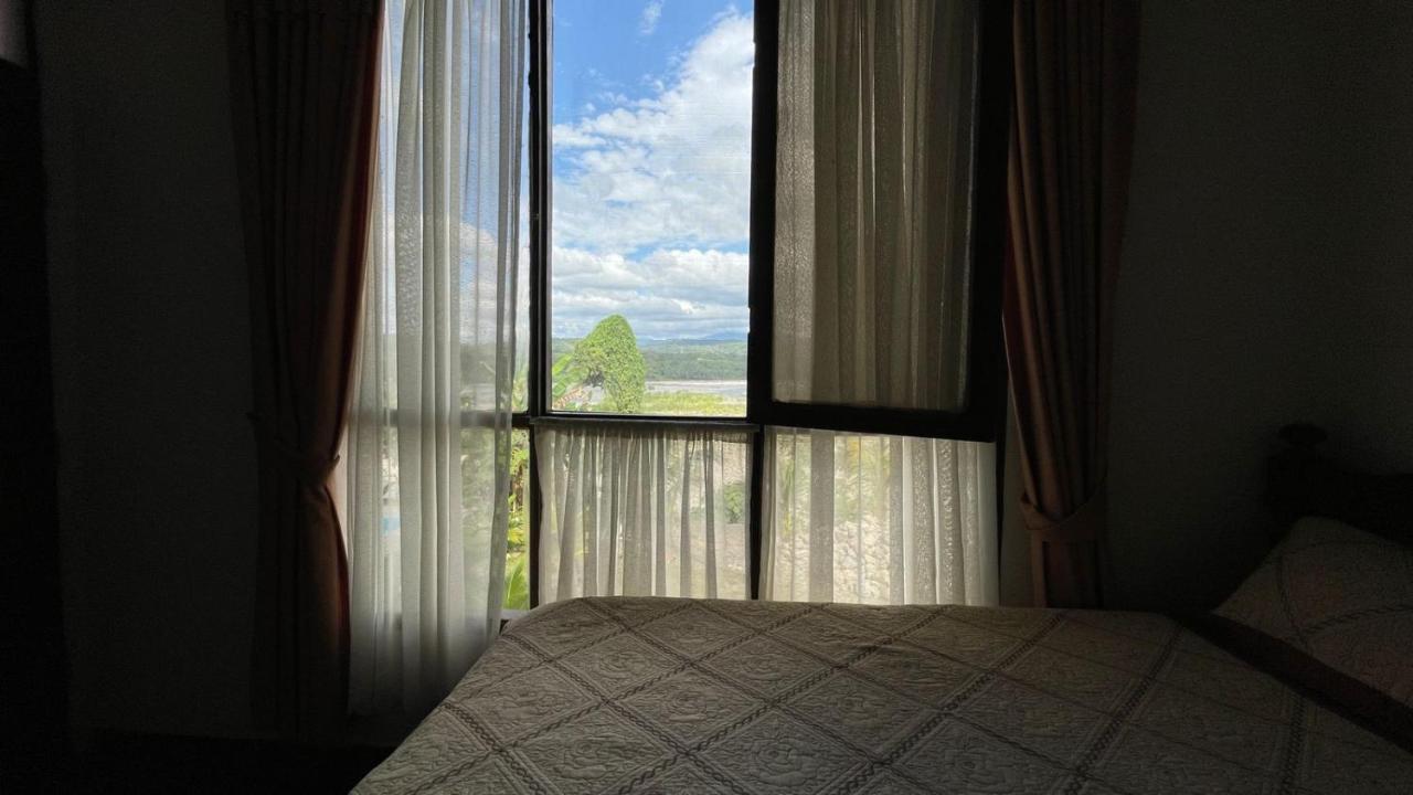 Hotel Puerto Selva Villa Tunari Zewnętrze zdjęcie